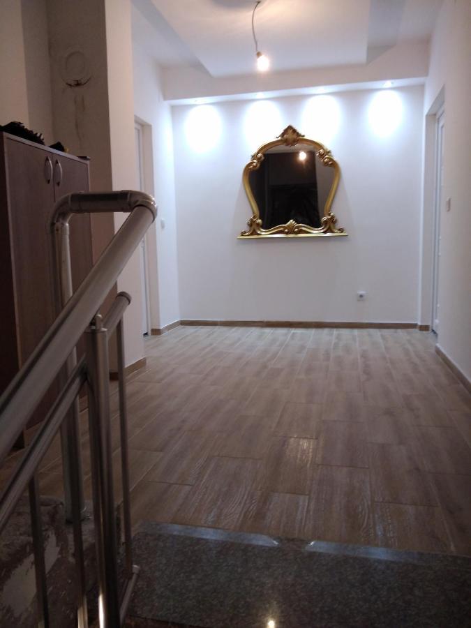 Vila Centar Mb Bed and Breakfast Sjenica Esterno foto
