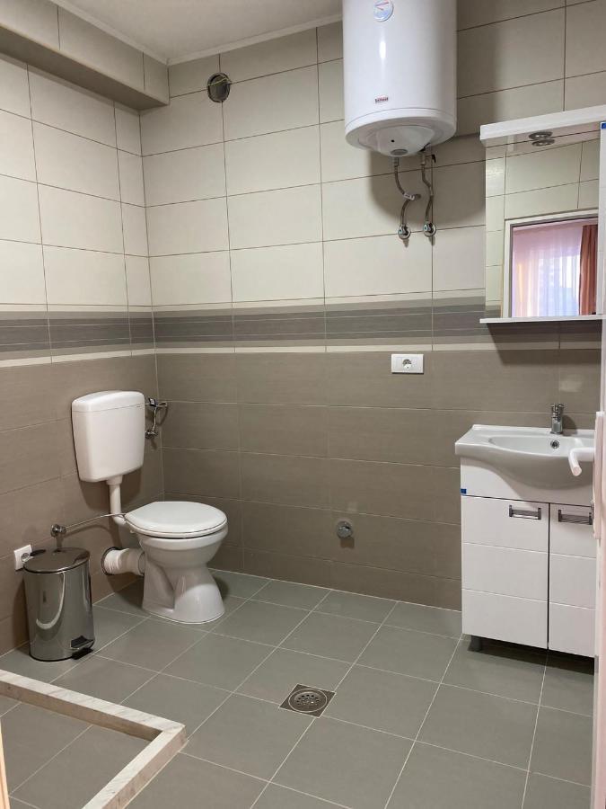 Vila Centar Mb Bed and Breakfast Sjenica Esterno foto